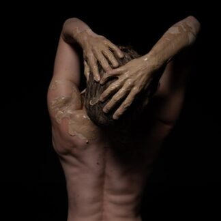 Preveč sveta se skriva v meni